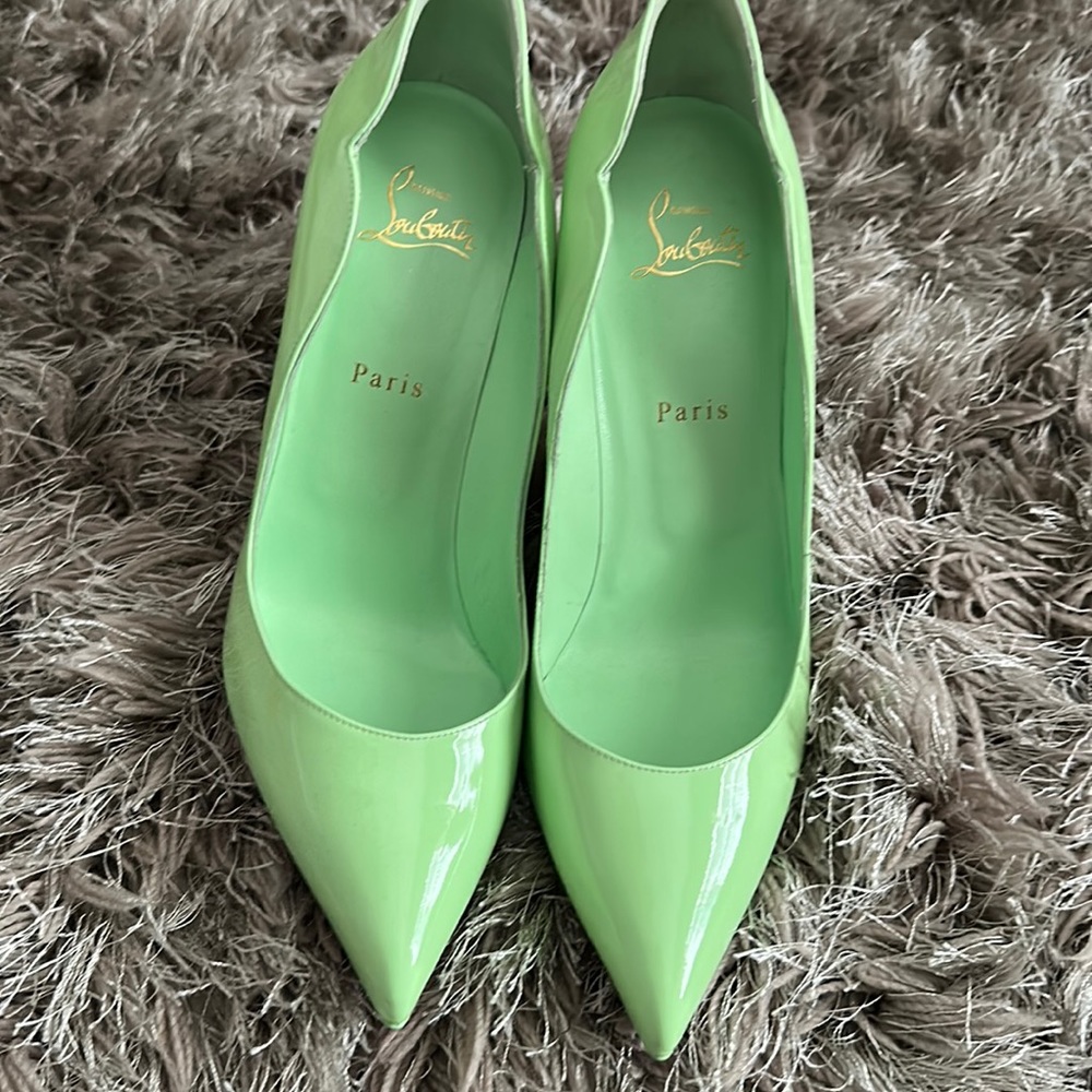 Green hot chick Christian Louboutin heels